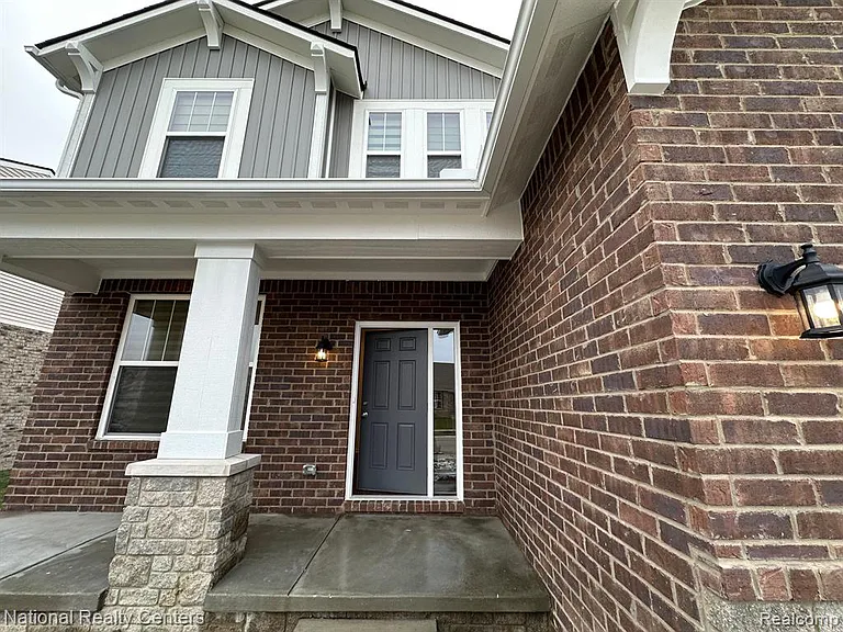 51051 Baileys Lndg — Photo 2