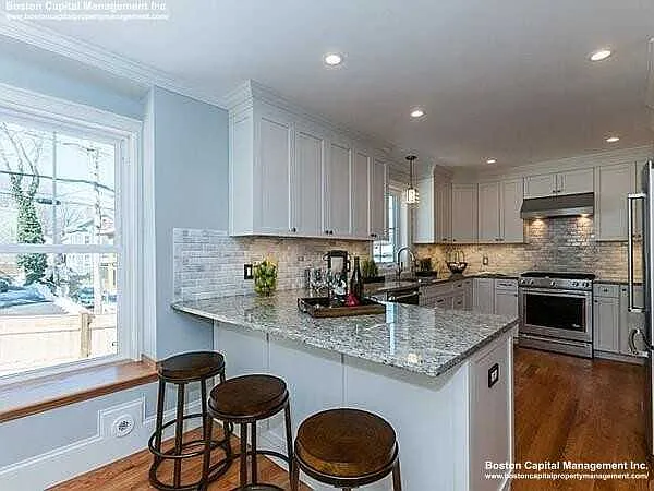 Rockview St — Photo 5
