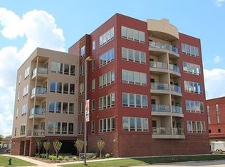 100 4th Ave SW UNIT 201, Cedar Rapids, IA 52404