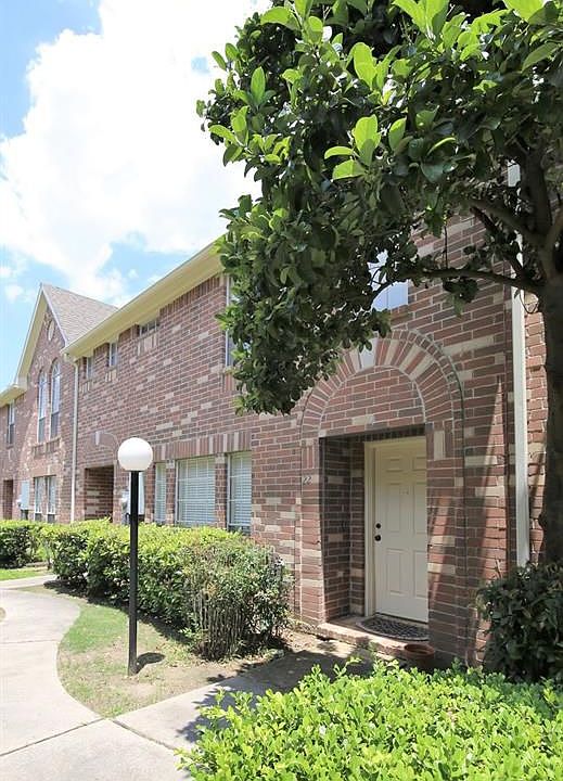 1st image of 11735 Alief Clodine Dr Unit 22