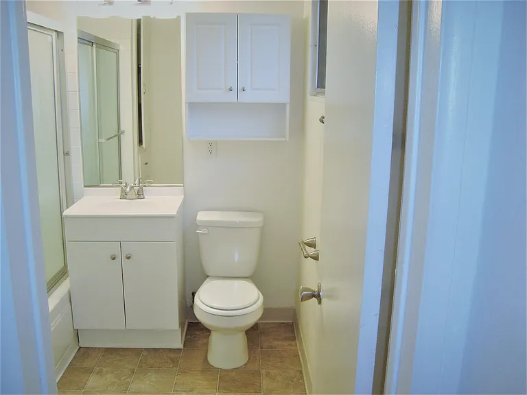 11628 Bellflower Blvd — Photo 10