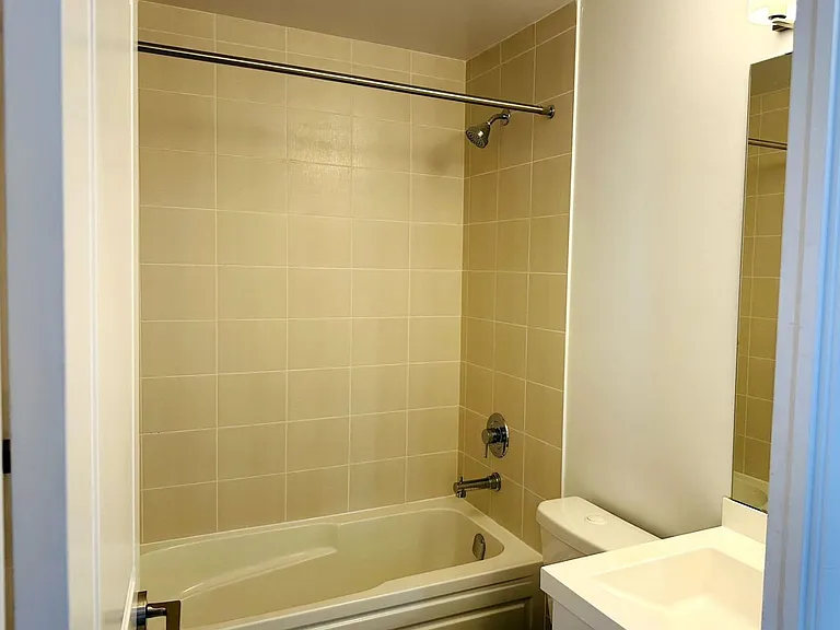 9560 Markham Rd #1808 — Photo 15