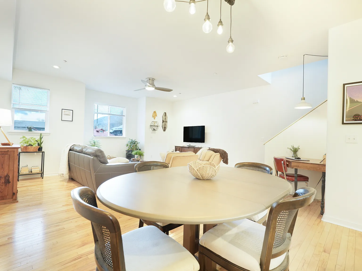 190 East 7th Avenue - A7 — Photo 2