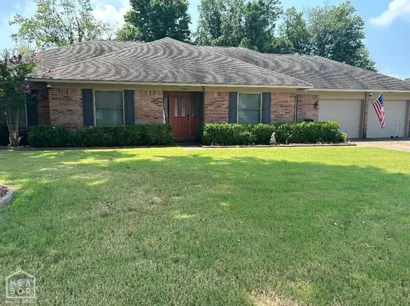 709 Putting Green Dr, Blytheville, AR 72315