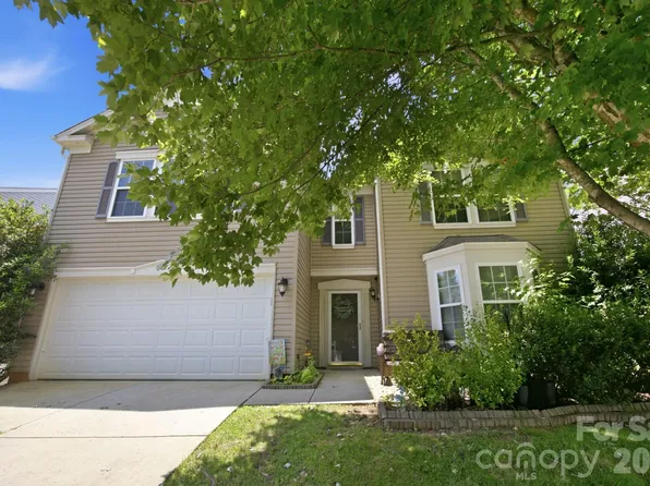 6127 Blue Ash Ln, Charlotte, NC 28215