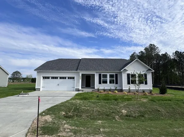 279 Lotus Ave, Smithfield, NC 27577