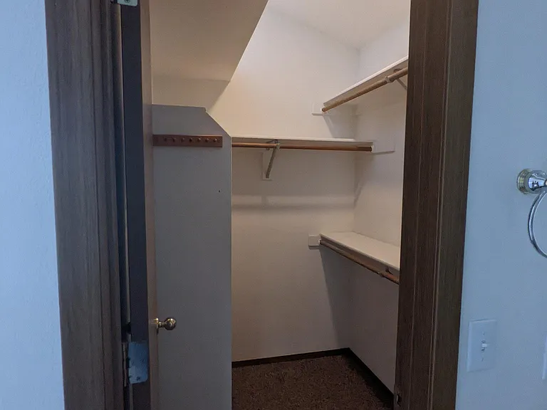 11345 Haswell Dr — Photo 25