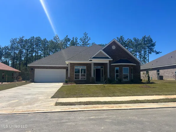 15381 Dandelion Dr, Diberville, MS 39540