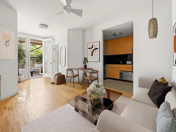 206 21st St APT 2A, Brooklyn, NY 11232