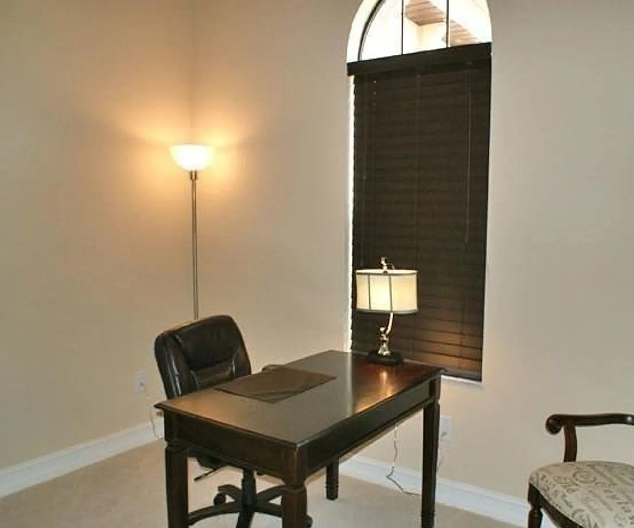 ** Available Again For Dec- February 2027 ** 3 Plus A Den And Electric Heated Pool Home ** — Photo 3
