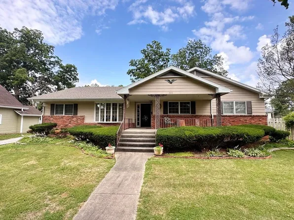 306 N Main St, El Dorado Springs, MO 64744