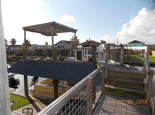 120 Tarpon St, Bayou Vista, TX 77563