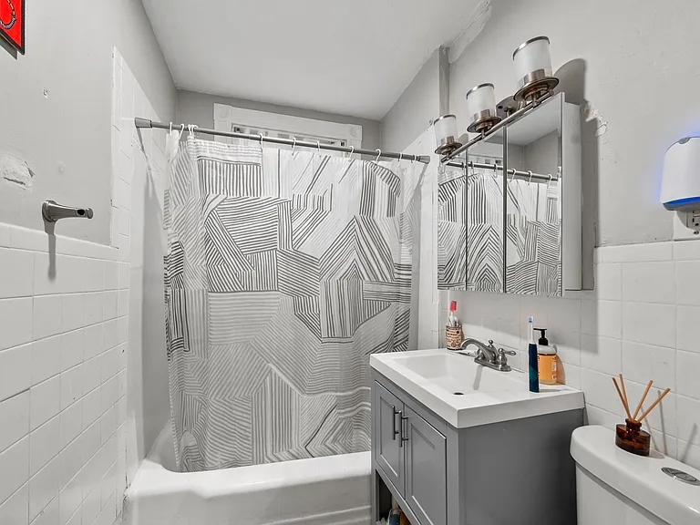 41 Parker Hill Ave #2 — Photo 9