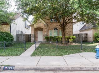 7215 Crimson Sky Dr, Houston, TX 77083