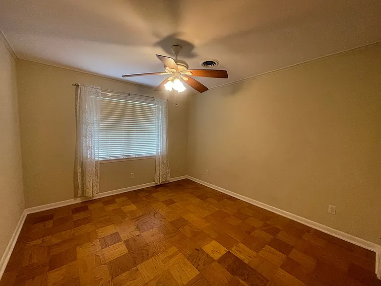 346 Wayne Dr — Photo 7