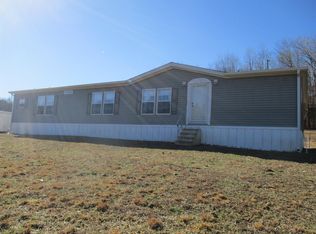 9 Cecil Dixon Ln, Waynesboro, TN 38485