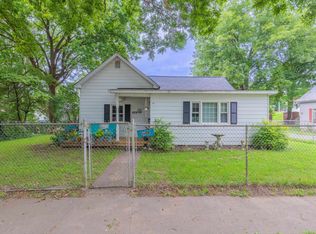 306 Walnut St, Gaffney, SC 29340