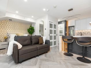 415 Jarvis St #116, Toronto, ON M4Y 3C1