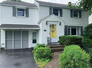 418 S Orchard Rd, Syracuse, NY 13219