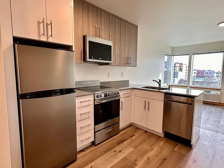 Ballard 58 — Photo 17
