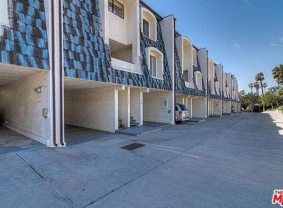 2nd image of 11962 Oceanaire Ln