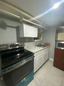1058 Revere Ave, Bronx, NY, 10465