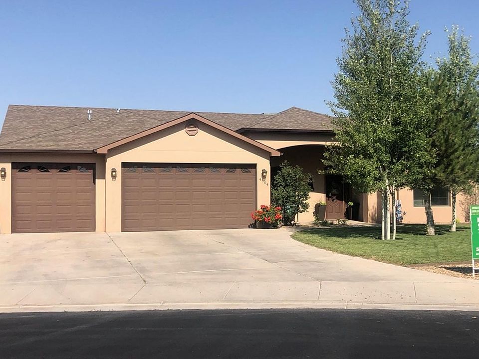 1st image of 4504 Barcelona Cir