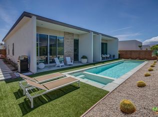 659 Equinox Way, Palm Springs, CA 92262