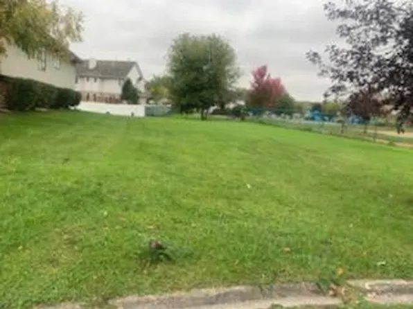 6006 171st St, Oak Forest, IL 60452