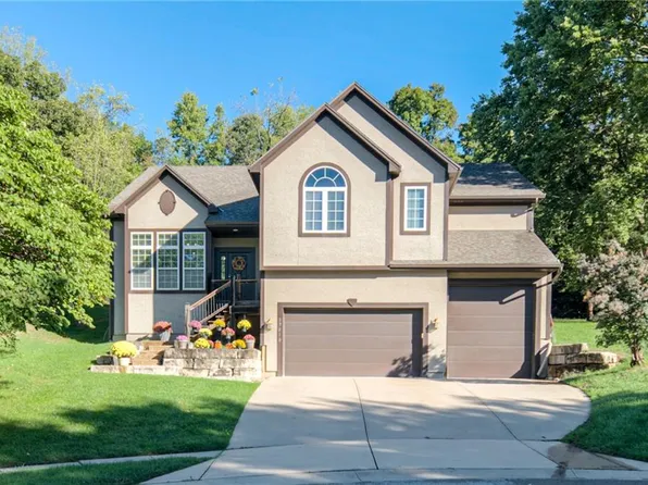 17212 W 68th St, Shawnee, KS 66217