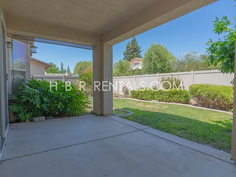 2514 Bellchase Dr — Photo 23