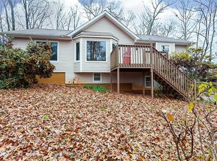 310 Boundary Tree Dr, Ellenwood, GA 30294