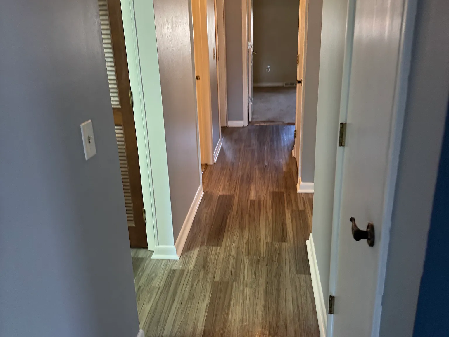 2 bed, 1.5 bath, 1000 sqft, $1,000 — Photo 3
