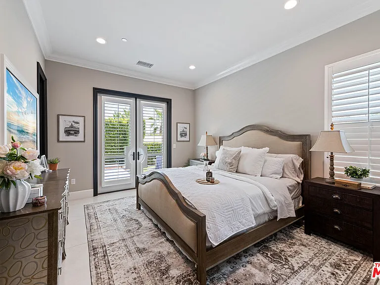 55140 Spring Creek Ct — Photo 13