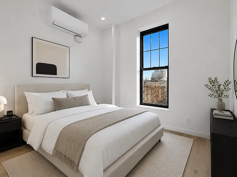 141 2nd Ave #20 — Photo 3