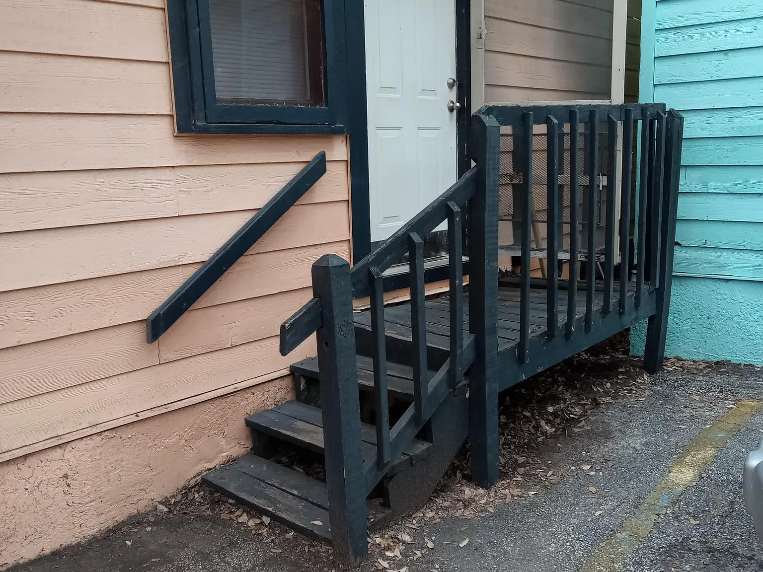 Studio, 250 sqft, $675 — Photo 2