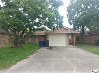 766 Briarbend Dr, New Braunfels, TX 78130