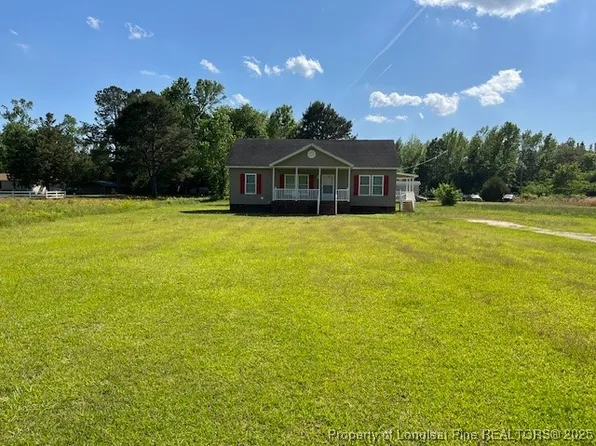 907 Jacobs Rd, Maxton, NC 28364