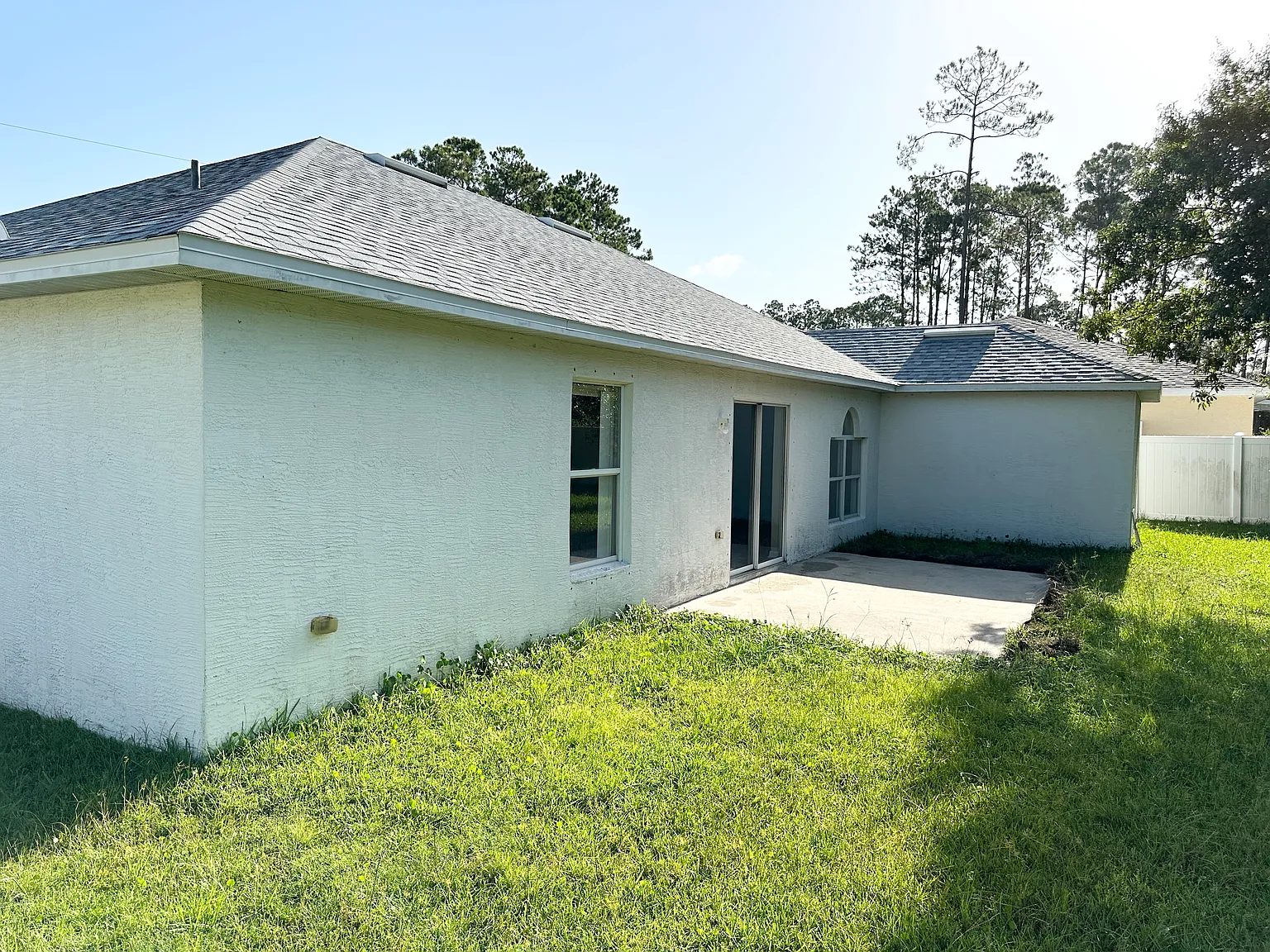 71 Reidsville Dr — Photo 3