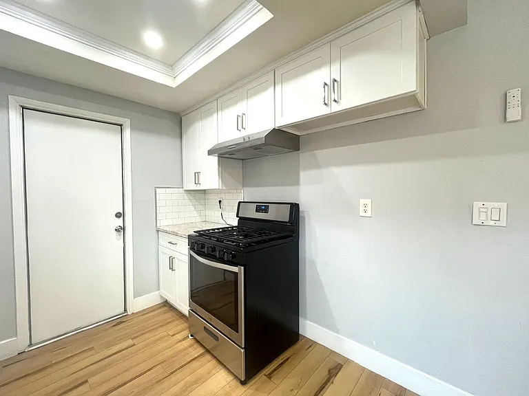 RV T 1708 — Photo 7
