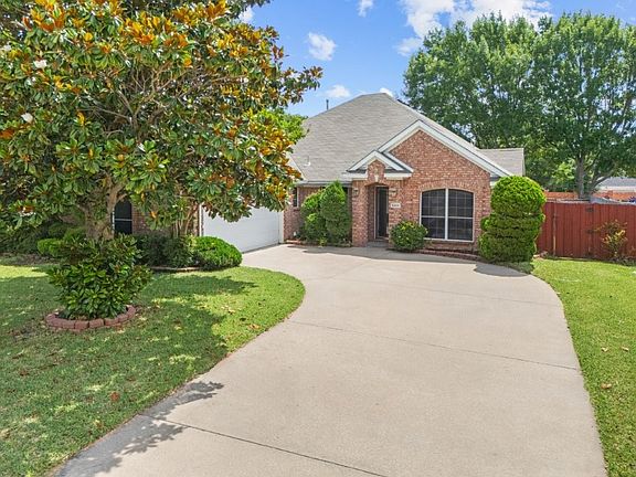 2nd image of 5208 Springflower Dr