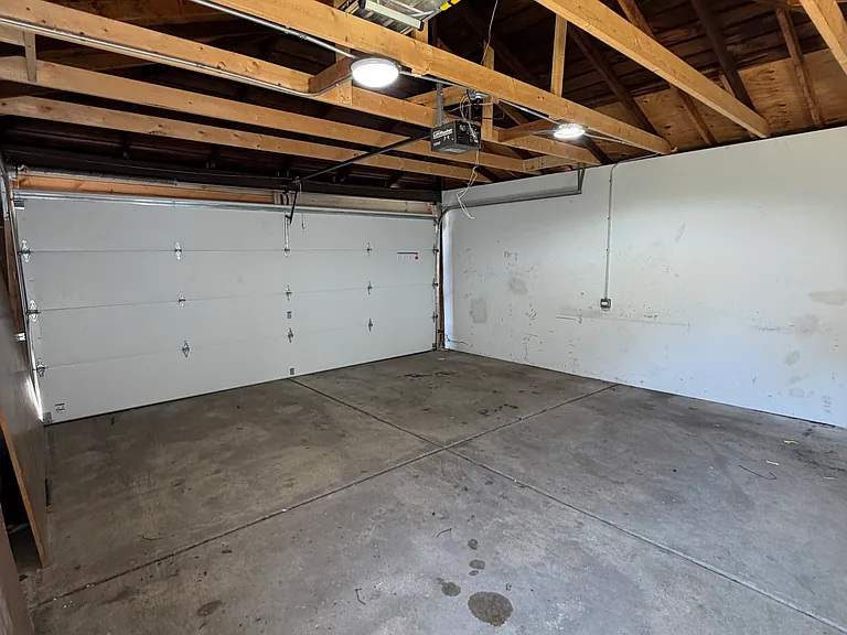 1922 Harvey Ave #1 — Photo 8