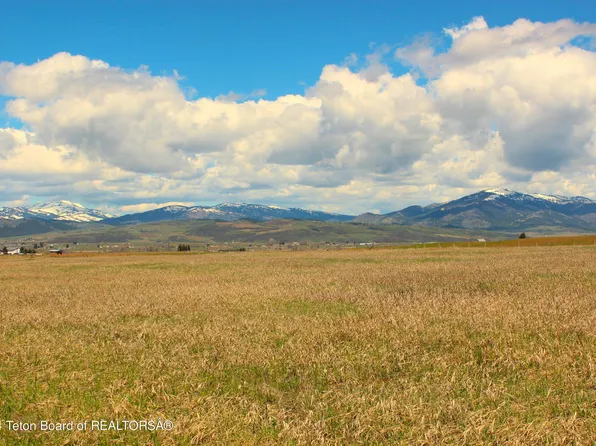 3 Bridgerview Dr, Thayne, WY 83127