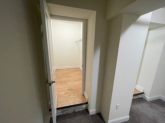 5th image of 883 Broadway