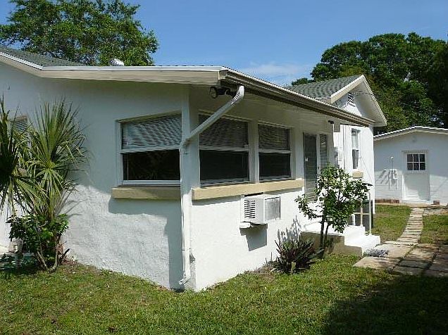 1st image of 1749 23rd St