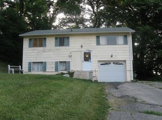 1526 Miracle Mile, Springfield, OH 45503