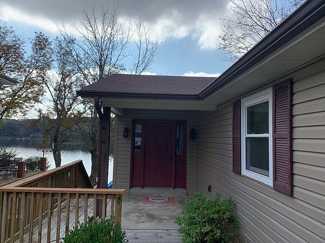 1st image of 148 N Lake Dr