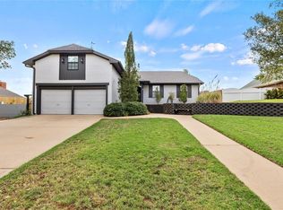 1809 N Lark St, Weatherford, OK 73096