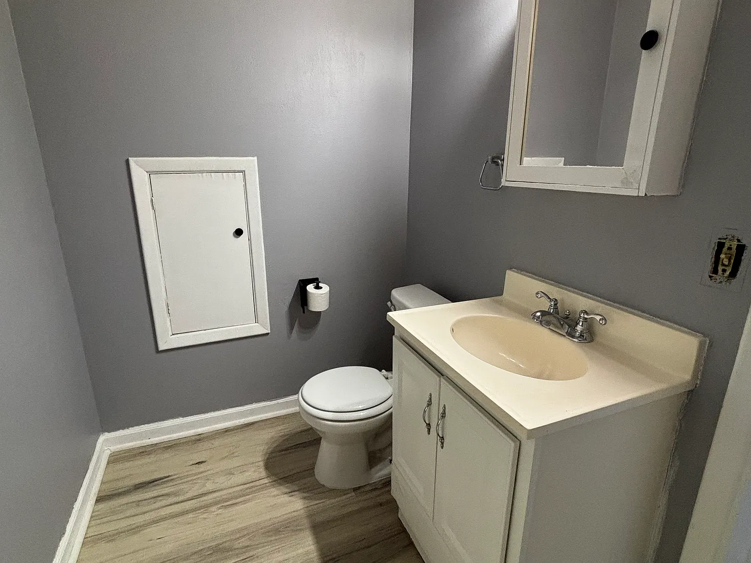 2 bed, 480 sqft, $1,195 — Photo 4