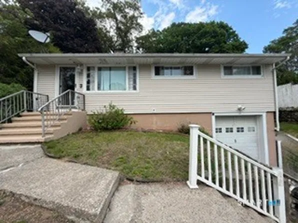 74 Oldham Avenue, Waterbury, CT 06705
